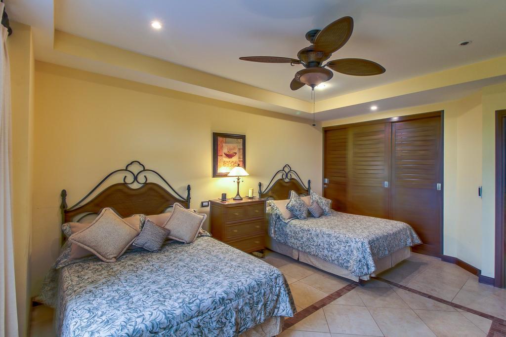 Naxos 16 Apartment Tamarindo Luaran gambar